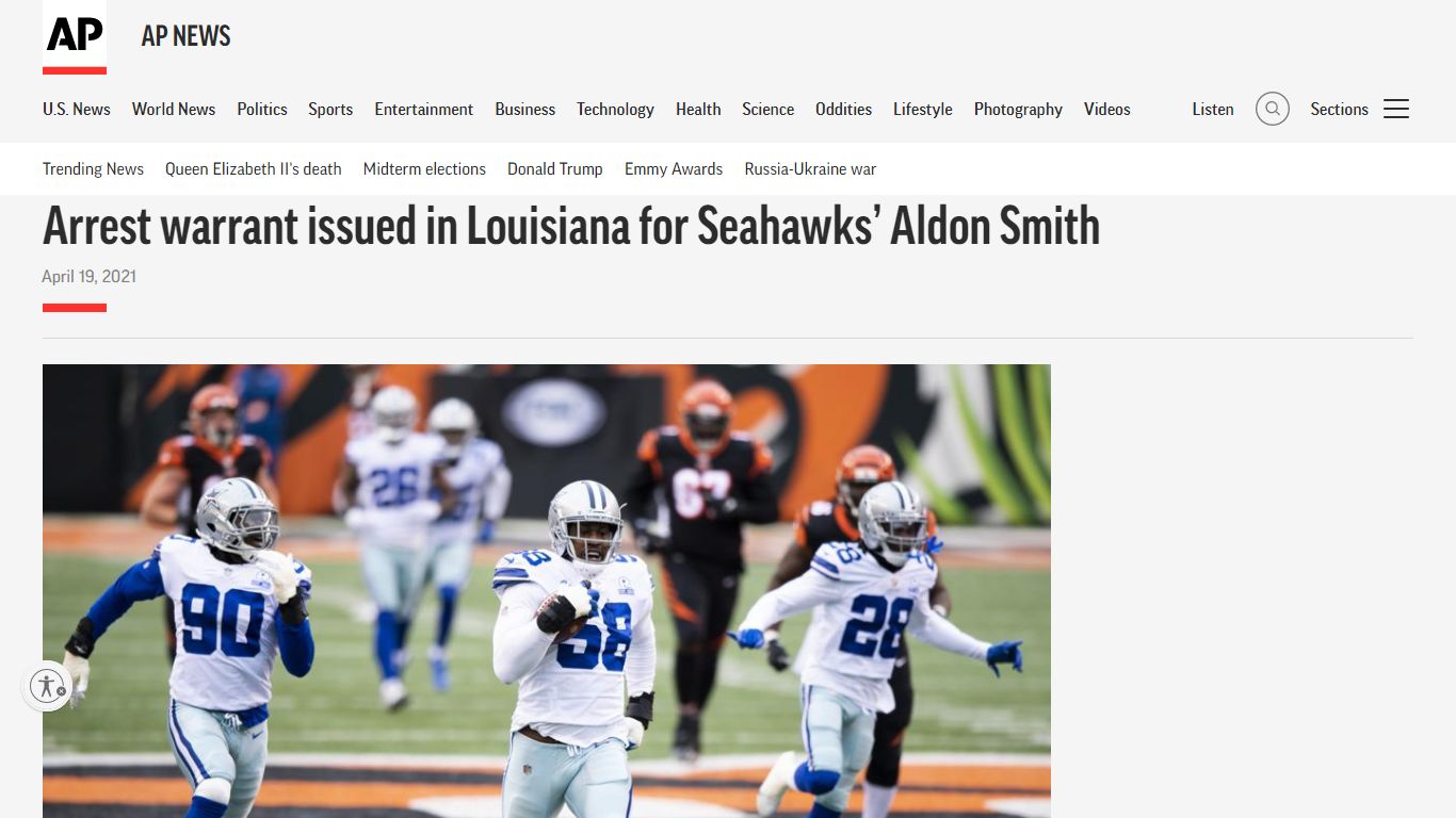 Arrest warrant issued in Louisiana for Seahawks' Aldon Smith
